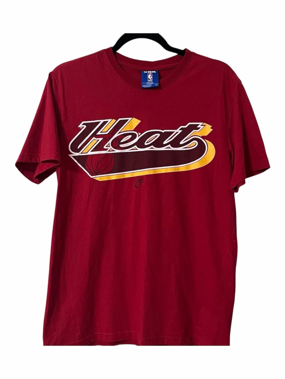 Y2K 90s 2000s UNK NBA Blue Label Miami Heat Graphic Tee Size Medium Vintage